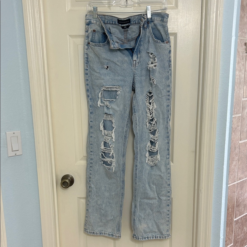 Aeropostale Light Blue Distressed Straight Leg Jeans
